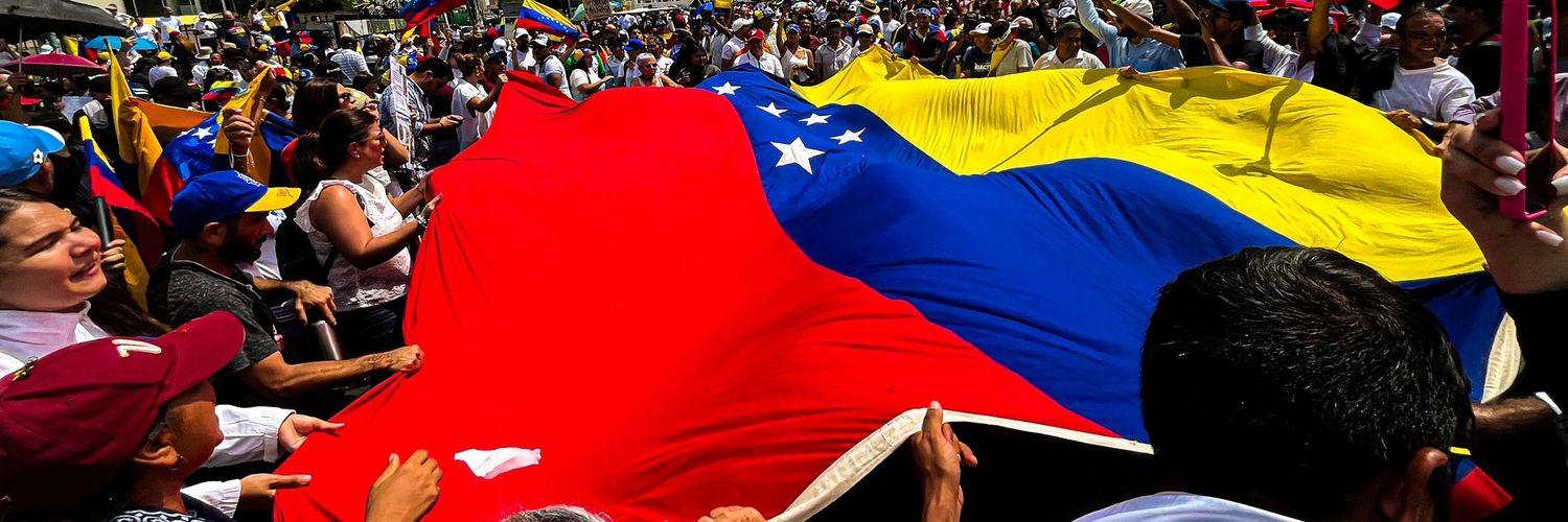 adrianmunelo's profile banner image