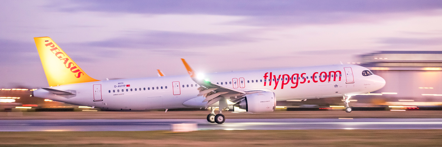 Pegasus Airlines banner