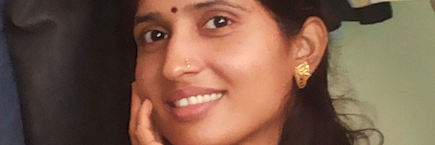 shruti_vinay's profile banner image