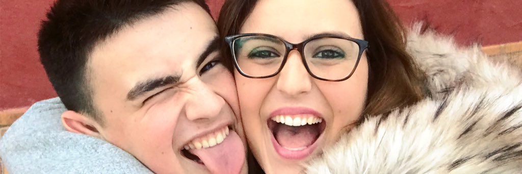 carlachiloeches's profile banner image