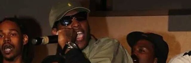 loukane's profile banner image
