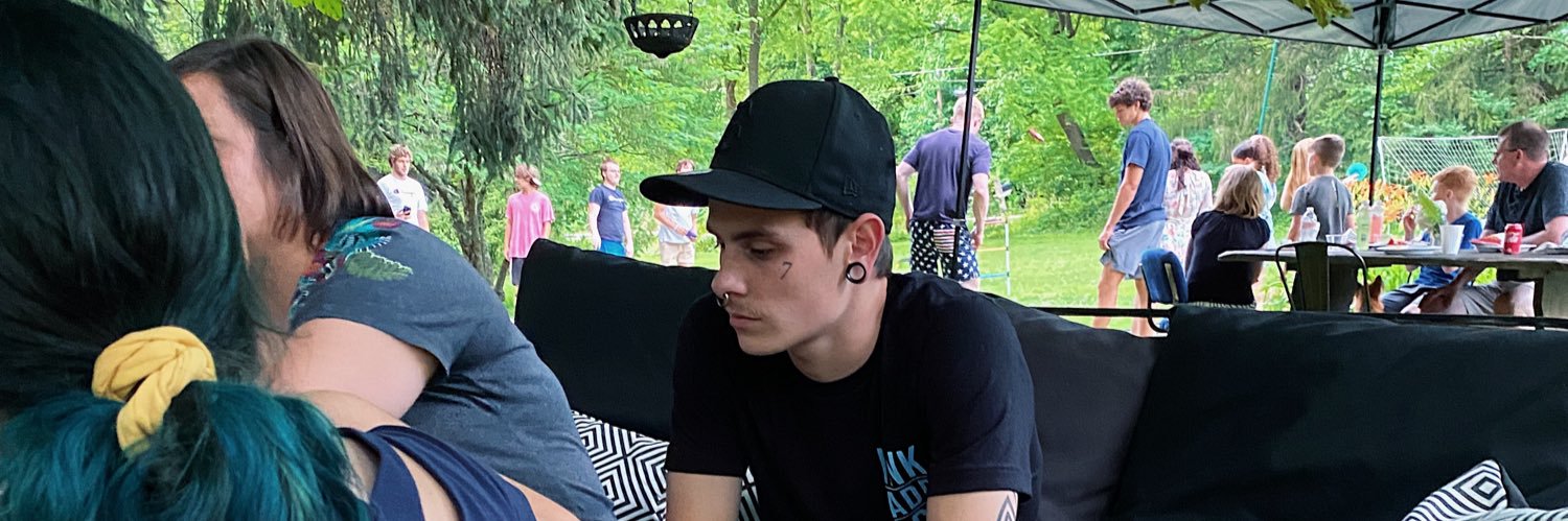 guanoameliano's profile banner image