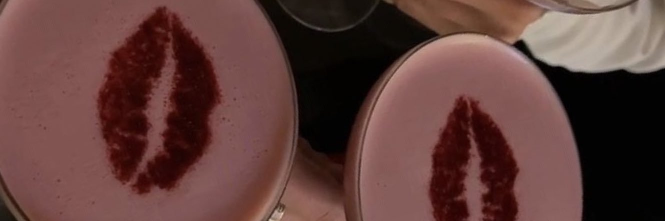 liahlovee's profile banner image