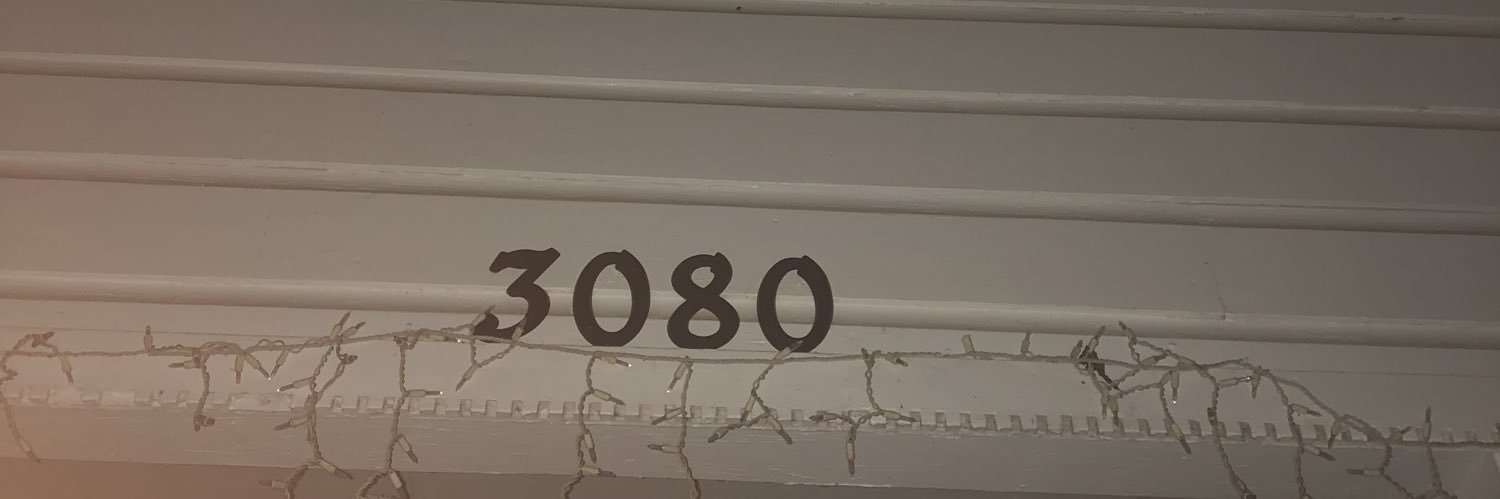 cheyrosay's profile banner image