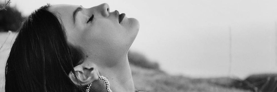 selenamesut's profile banner image