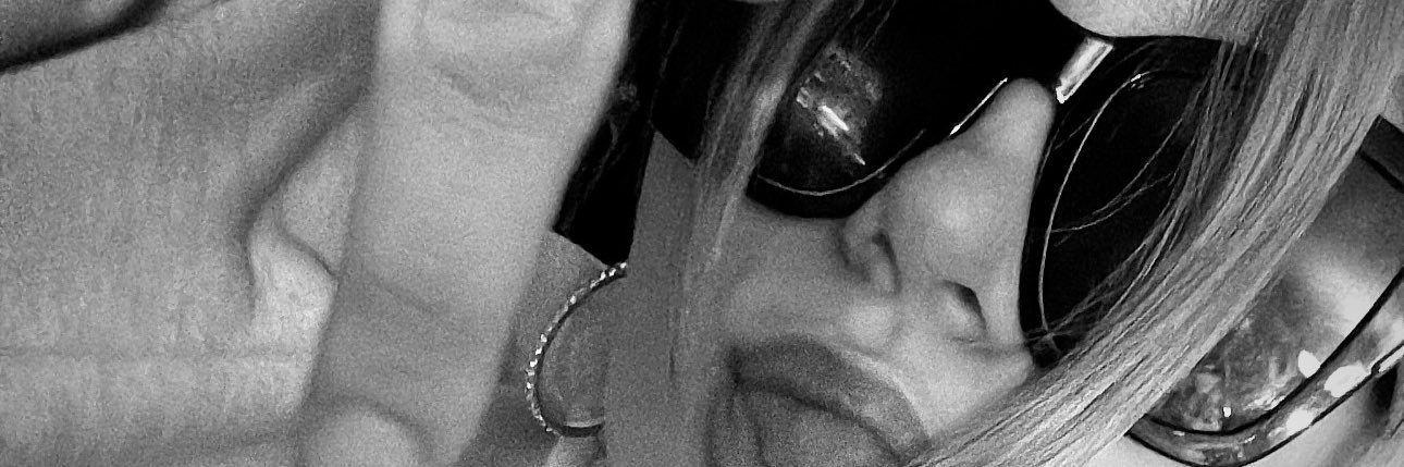 katieehull's profile banner image