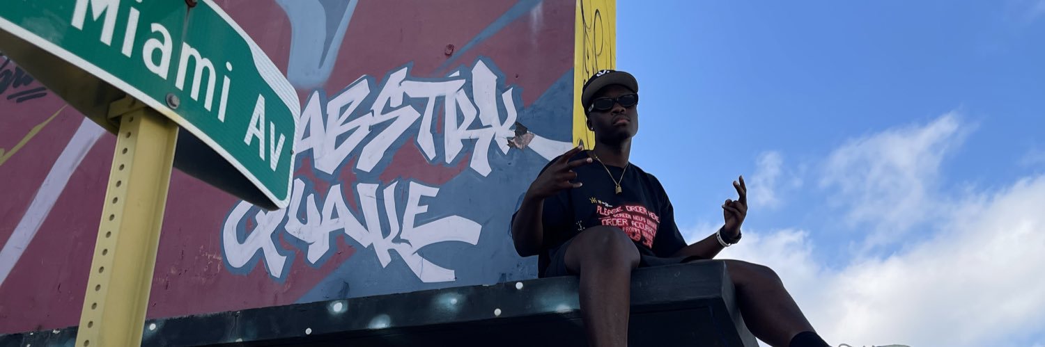 xMosess_'s profile banner image