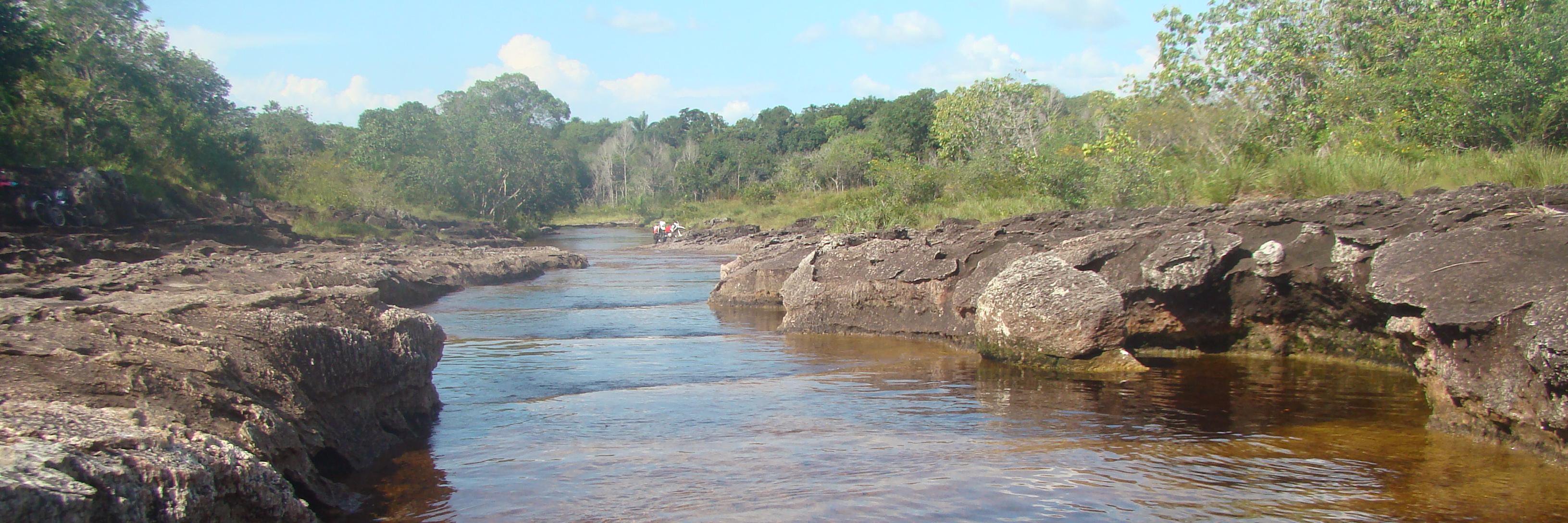 cmbolivarl's profile banner image