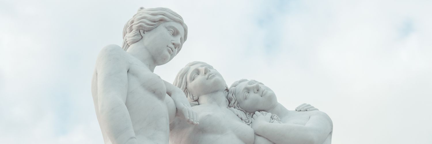 ellelayon's profile banner image