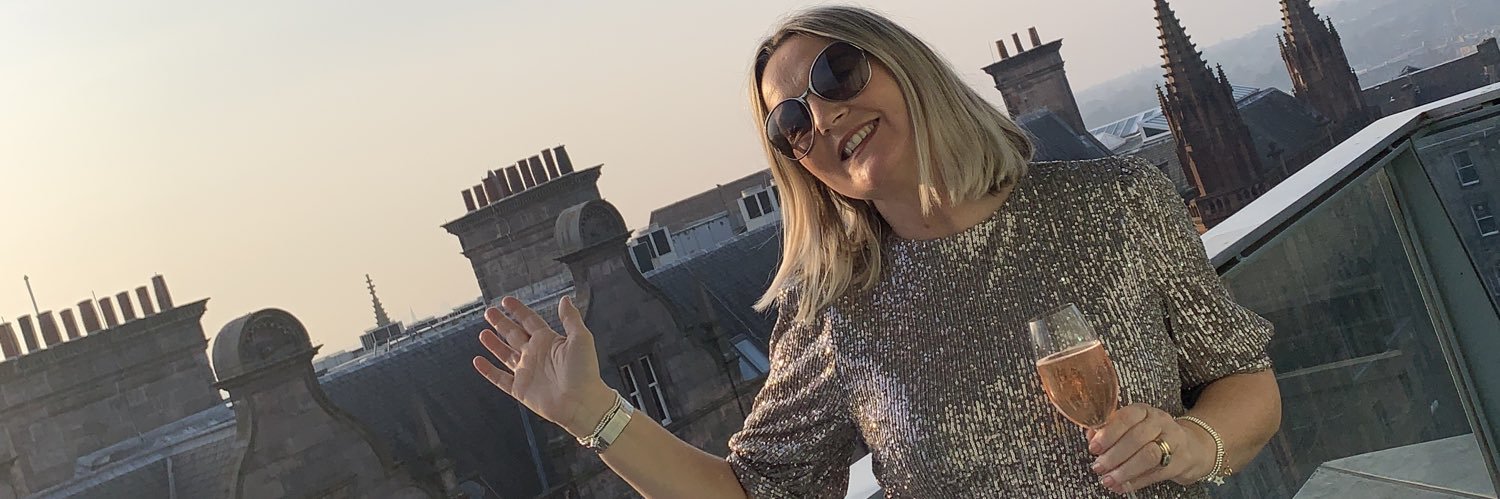 Arlene1610's profile banner image
