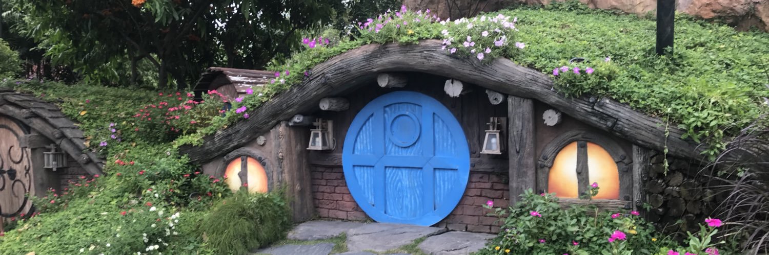 𝕯𝖆𝖓𝖎𝖊𝖑  banner