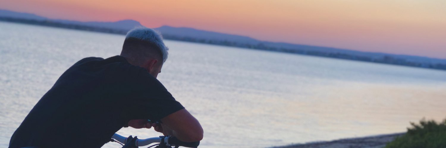 QuilloLopez's profile banner image