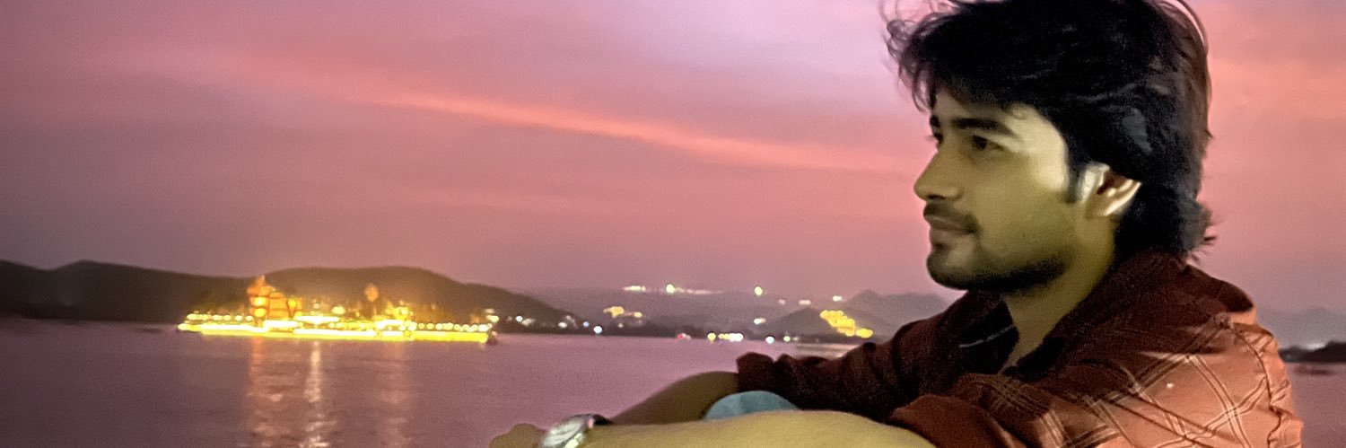 skyvyas1's profile banner image
