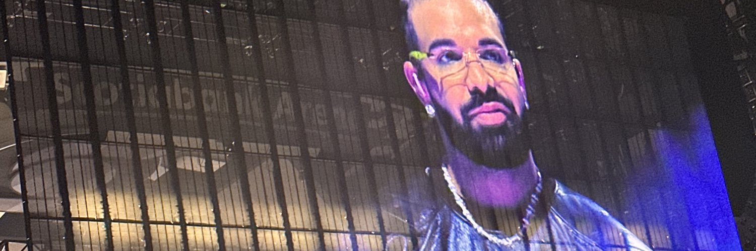 arleezy__'s profile banner image