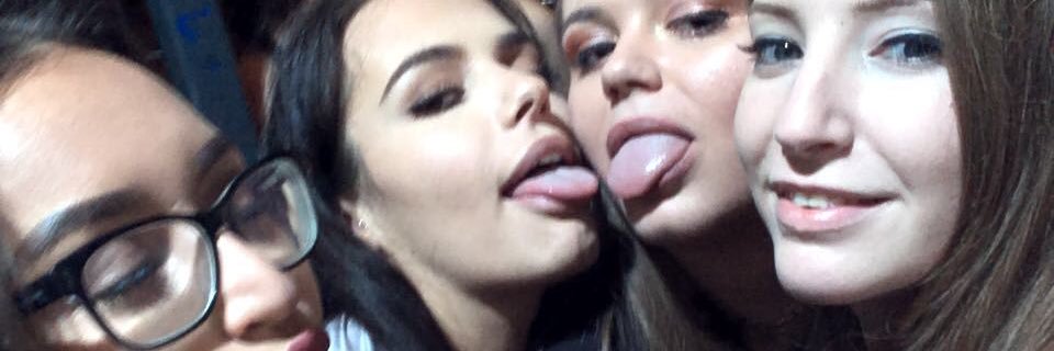 Izzy_meek's profile banner image