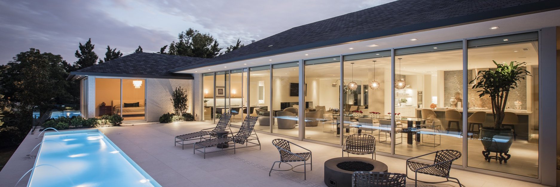sellingwindows's profile banner image