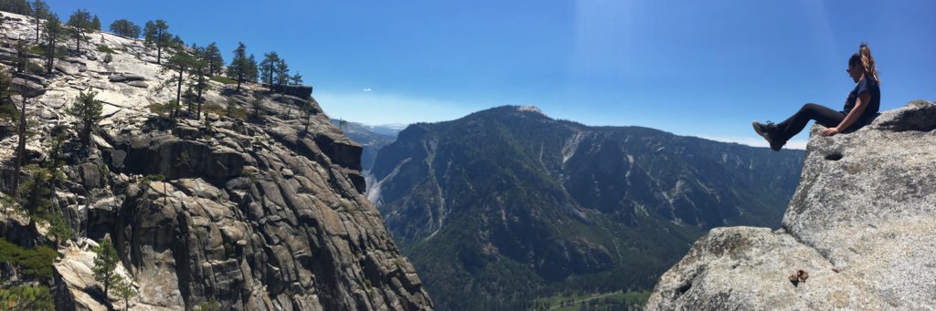 labugon's profile banner image