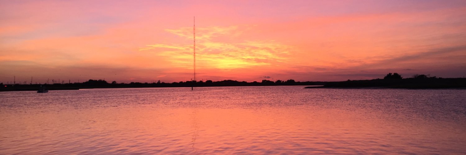 CourtneyyEckel's profile banner image
