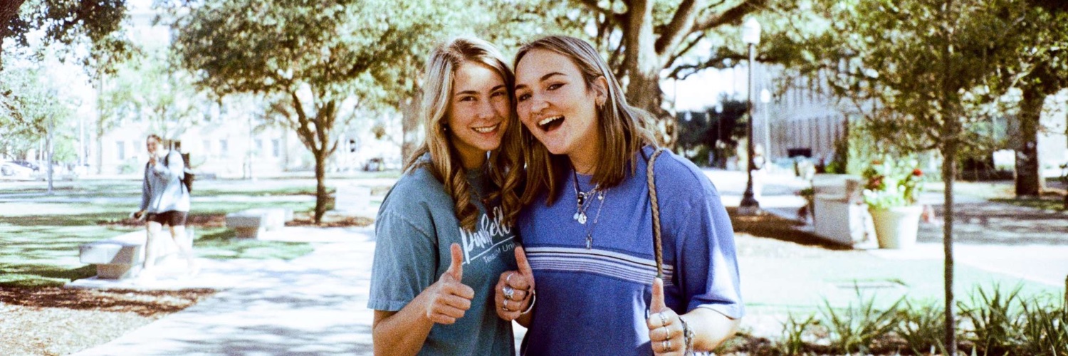 alli_cholette's profile banner image