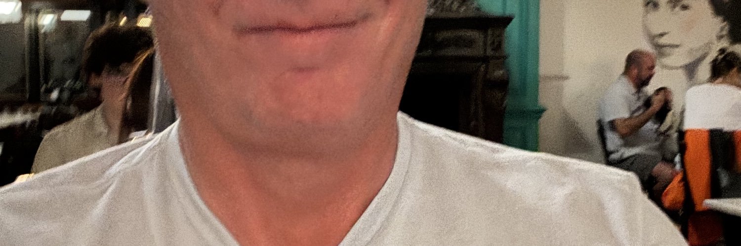 stephenemackie's profile banner image