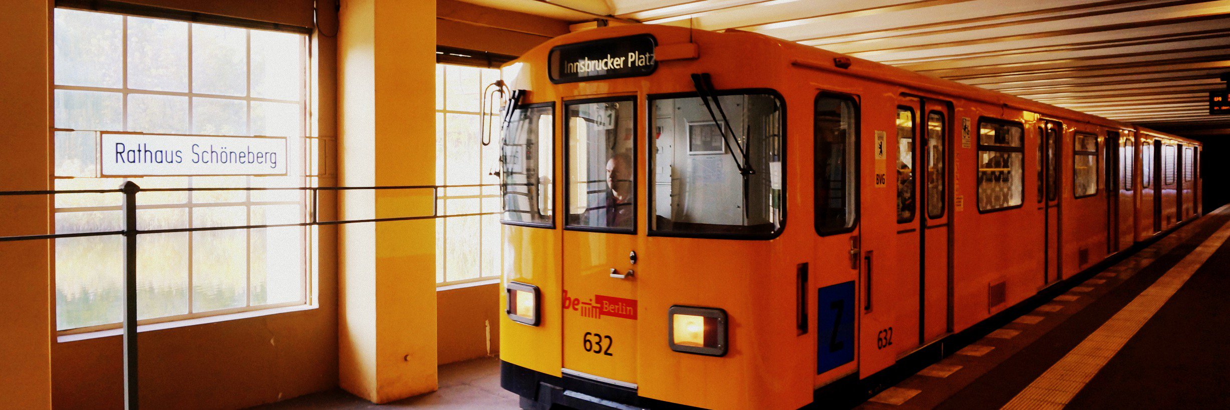 journaluca's profile banner image