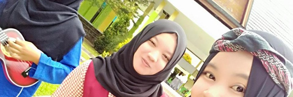 Ikhlimah02's profile banner image