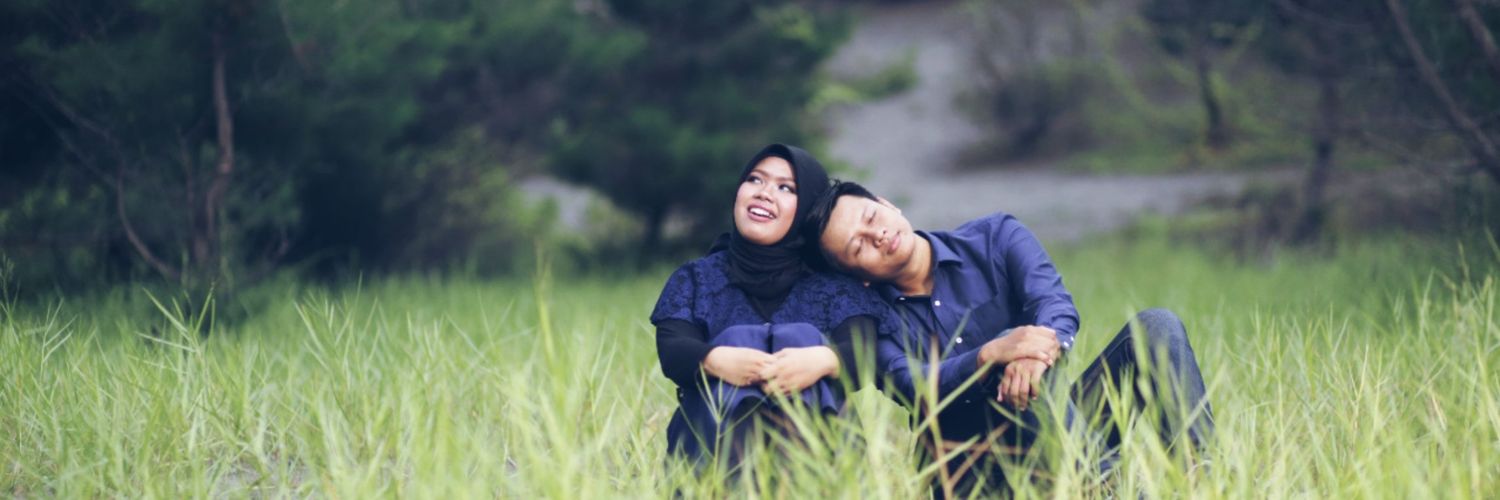 merindhany's profile banner image