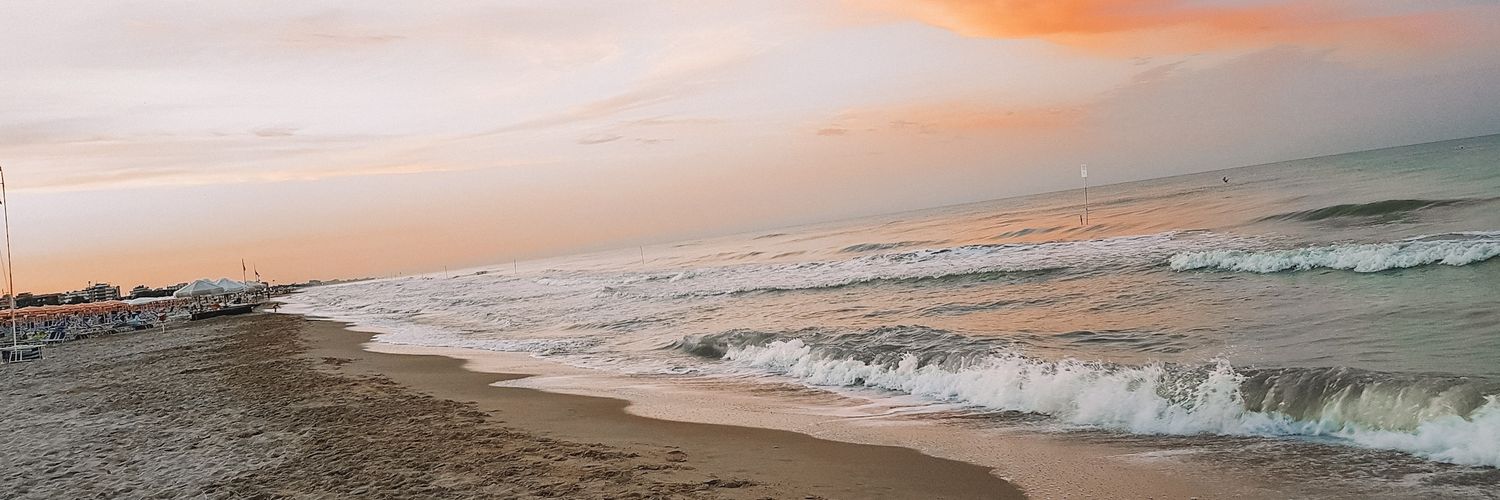 DanielaFini's profile banner image