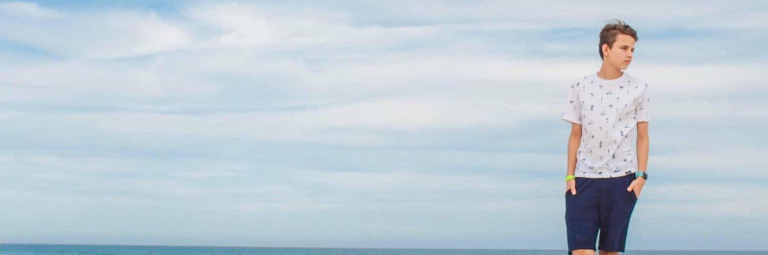 victor__ale__'s profile banner image