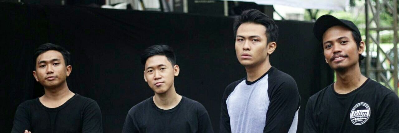 PLAY YOUR PLAN banner