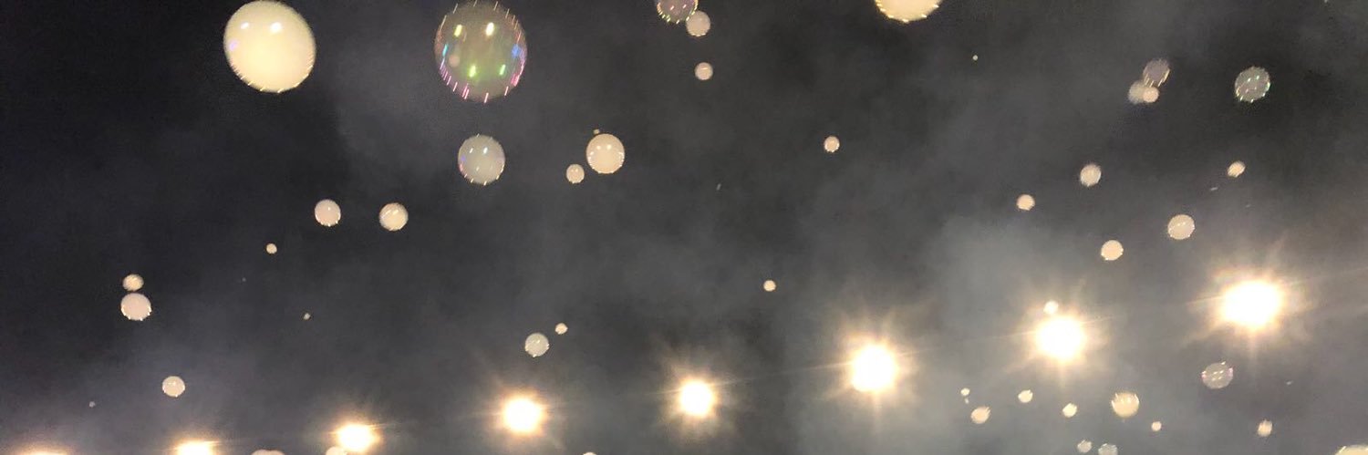 monkmum's profile banner image