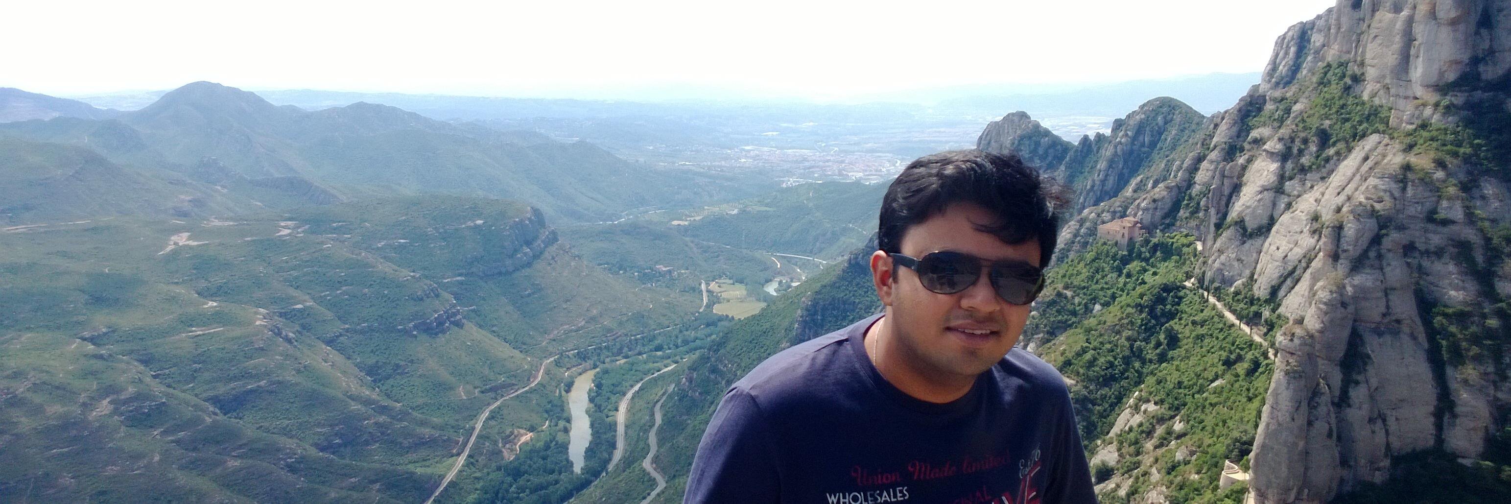 radhravi's profile banner image