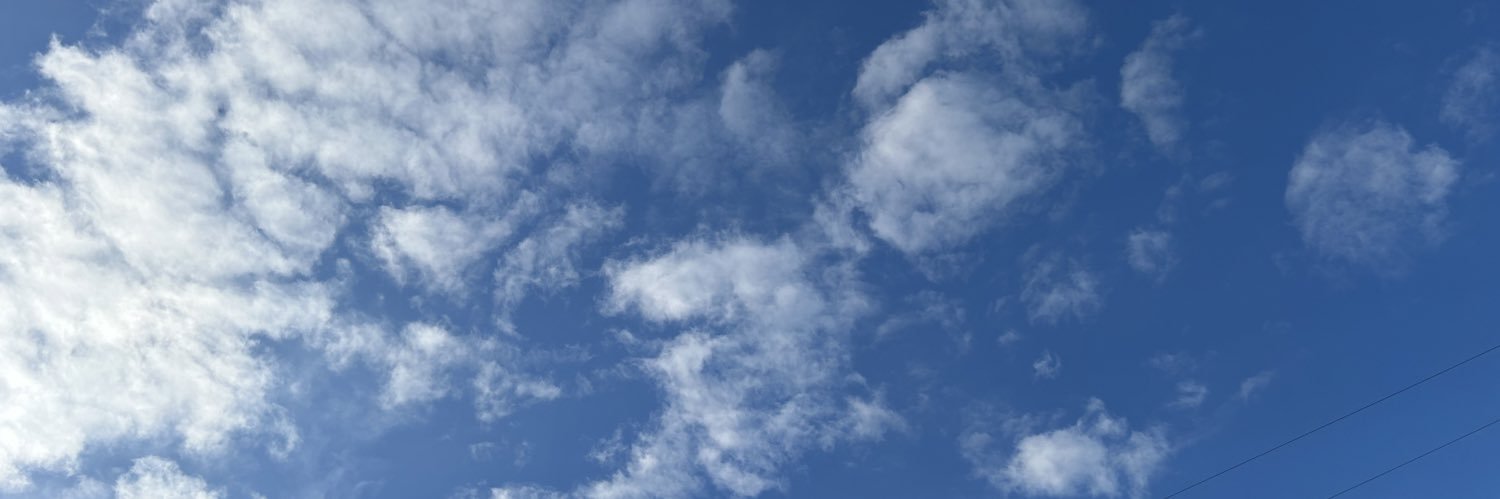 moyapiiink's profile banner image