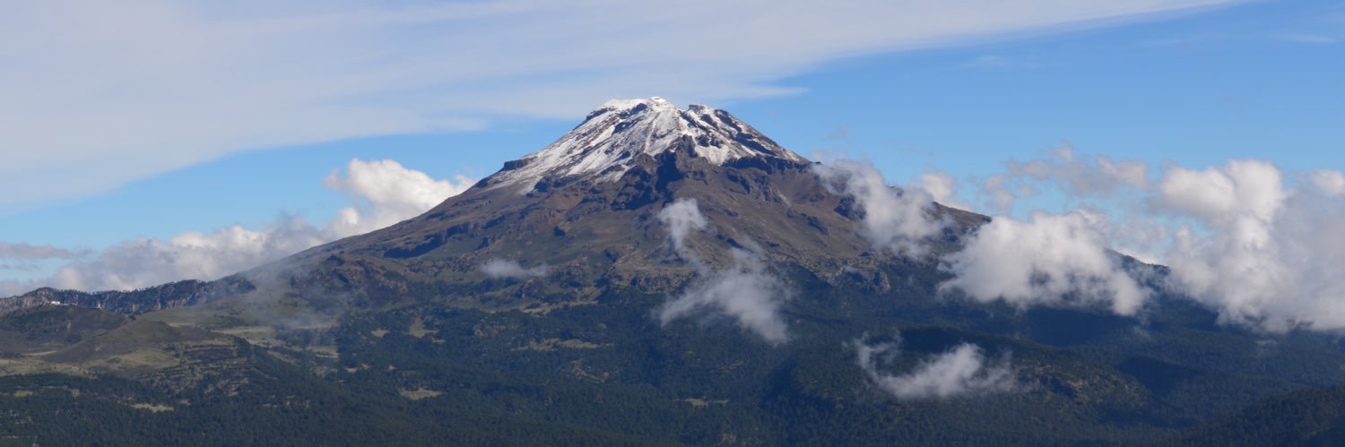 xAguaSaNa's profile banner image