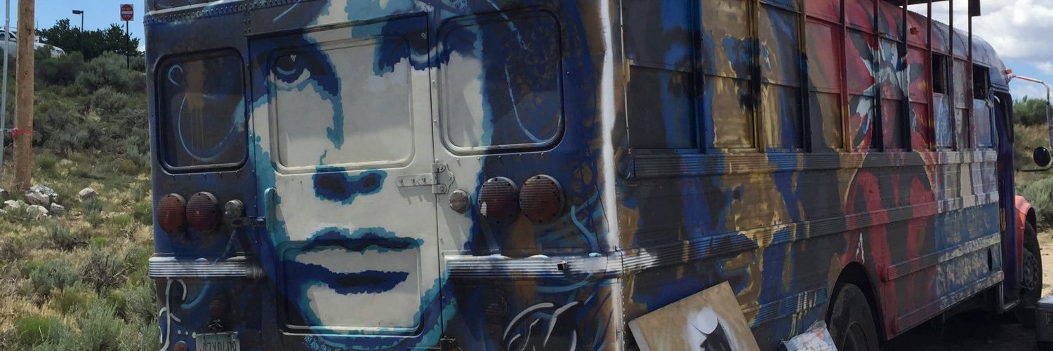 operama's profile banner image