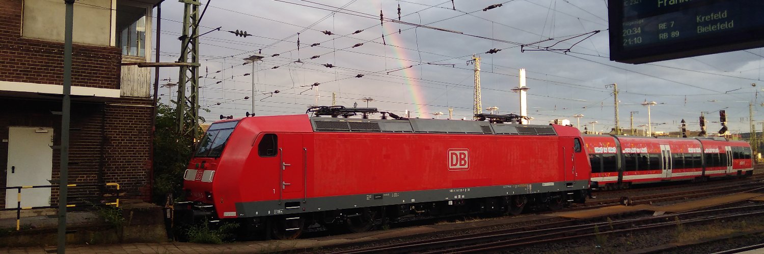 dep153's profile banner image
