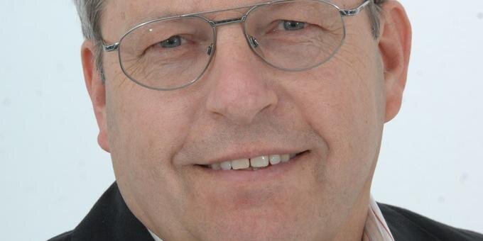 RobertMenschick's profile banner image