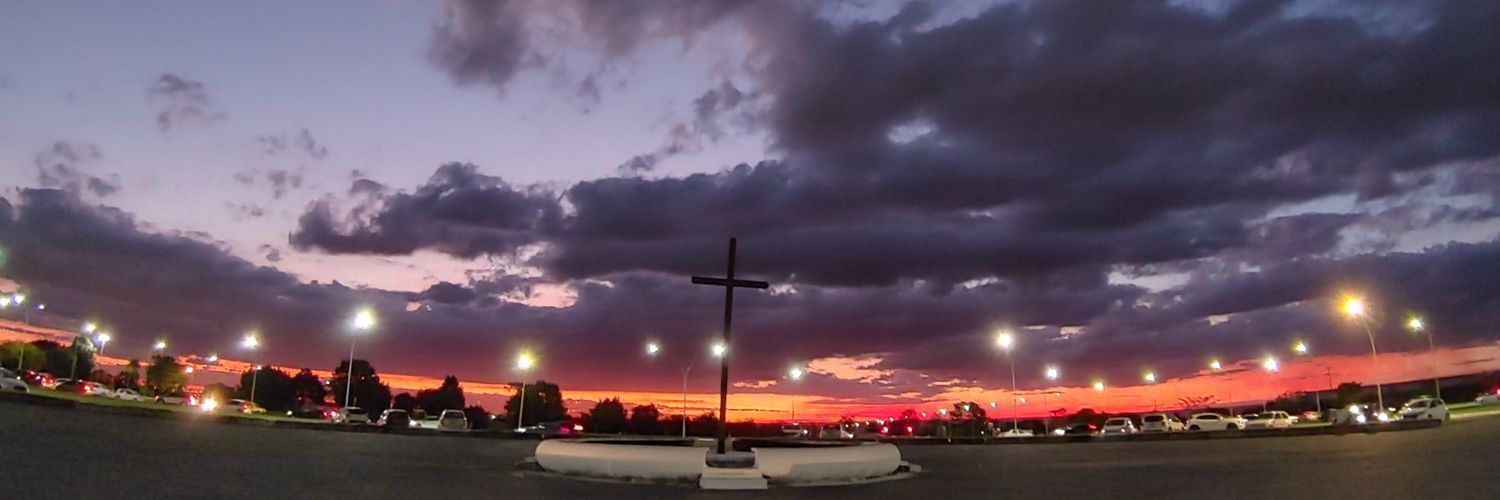 adrianoleonez's profile banner image