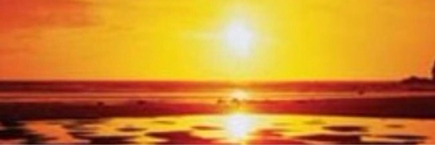 WarmLikeSummer's profile banner image