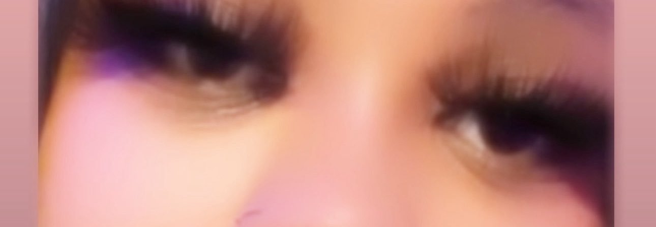 luuvanae's profile banner image