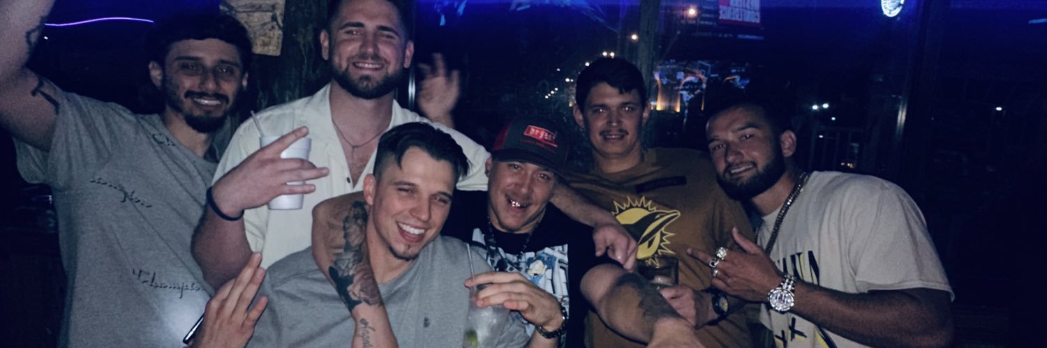 bornsinah_'s profile banner image