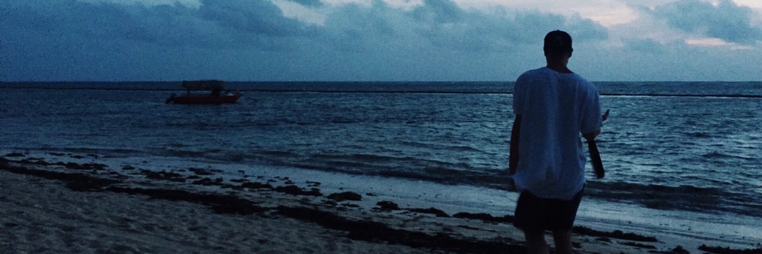 alexiaknoblock's profile banner image