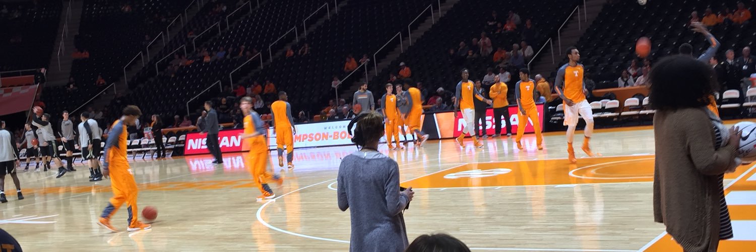 Volhoops865's profile banner image