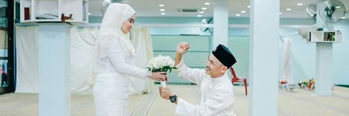 LailaAnuar's profile banner image