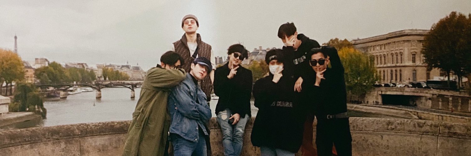 lrjnlle's profile banner image