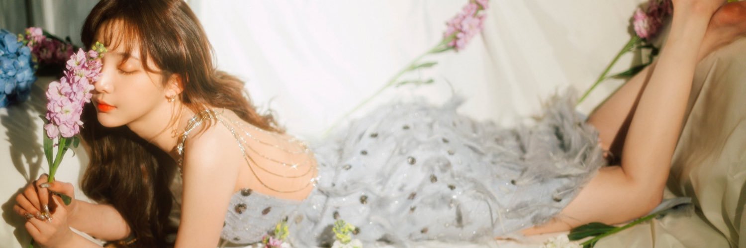 plamxw's profile banner image