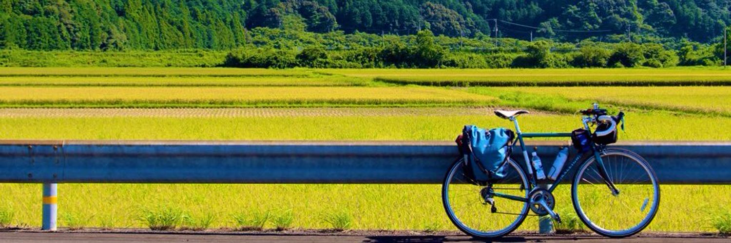 mochfm's profile banner image