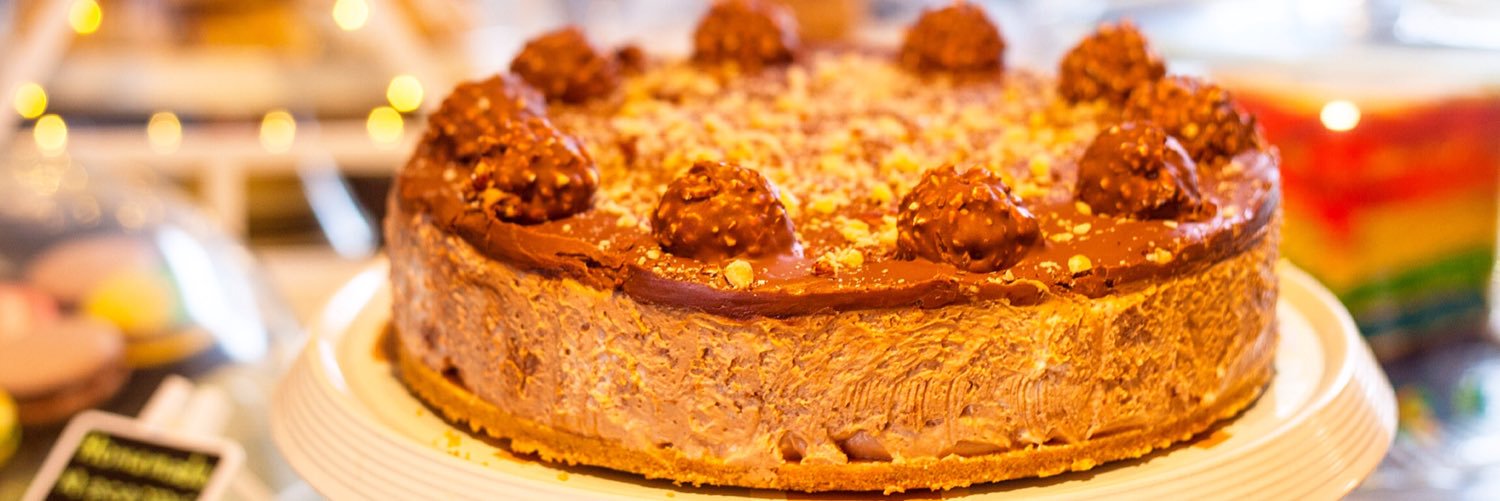 amphoracafe's profile banner image