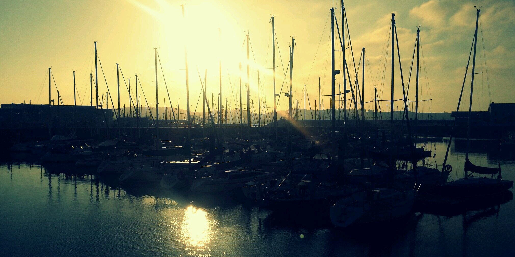 Sobran Ladrones 🔻🇪🇦 banner