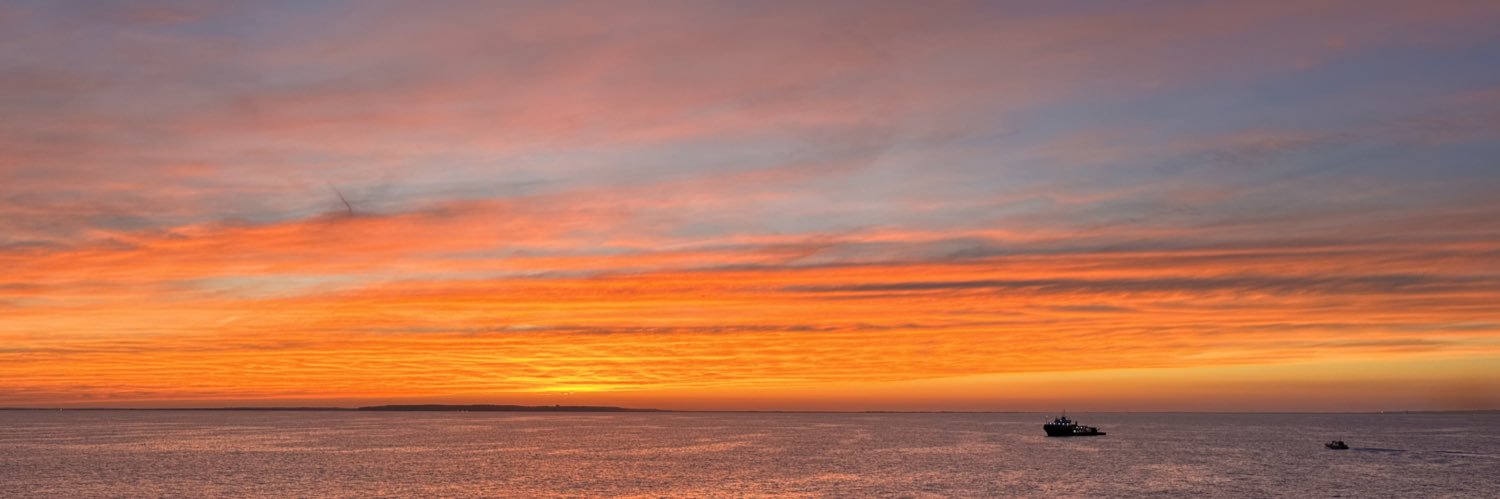 MikaelaaR's profile banner image